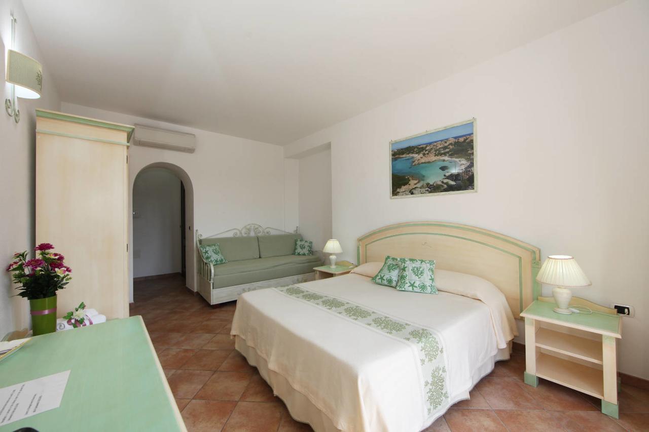 Guest House Villabianca La Maddalena  Exterior photo