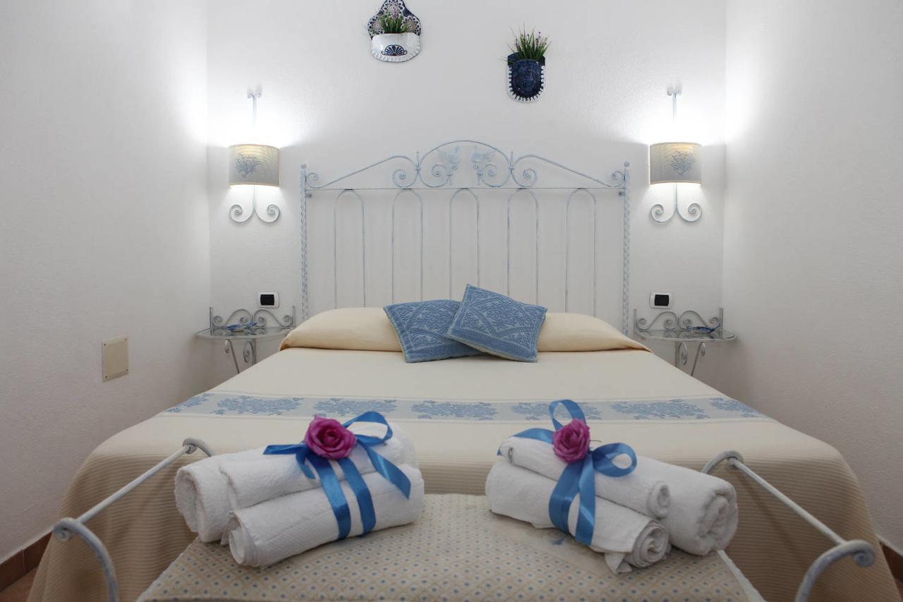 Guest House Villabianca La Maddalena  Exterior photo